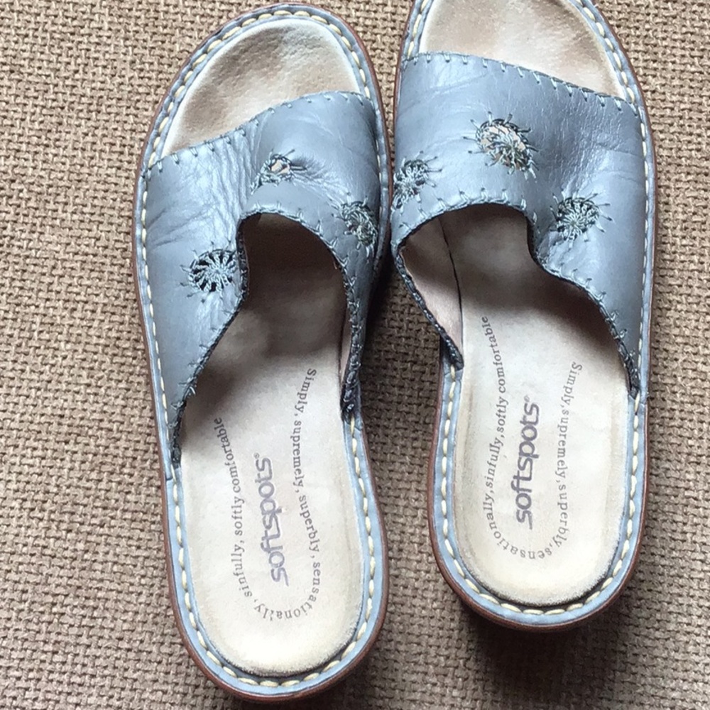 Gray/Blue Softspots Sandals